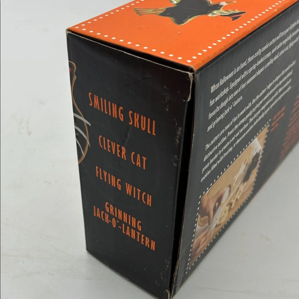 Williams Sonoma Halloween Cookie Cutters Set
